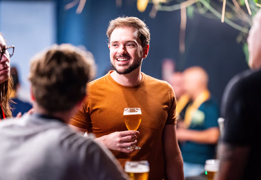 Mansão Escalável — Lucas Renault (O Rei do Tráfego)